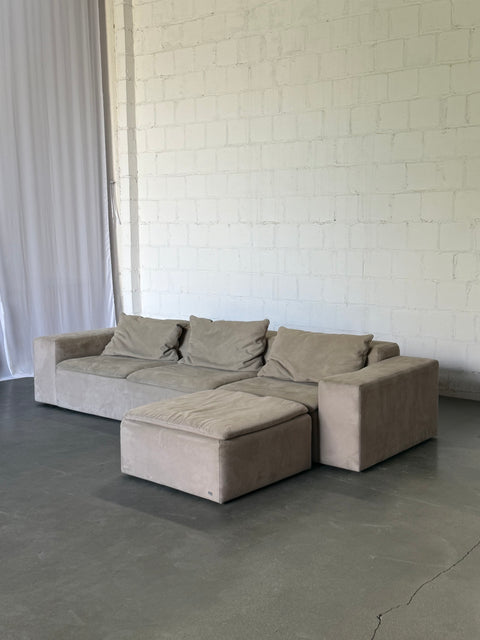 Sofa lata 00 alkantara