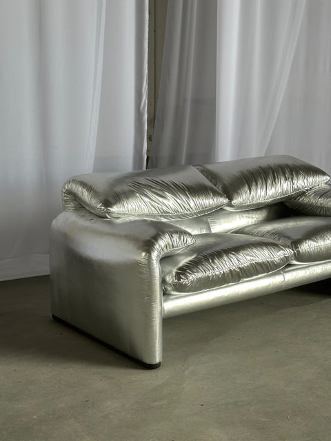 Cassina Maralunga Silver