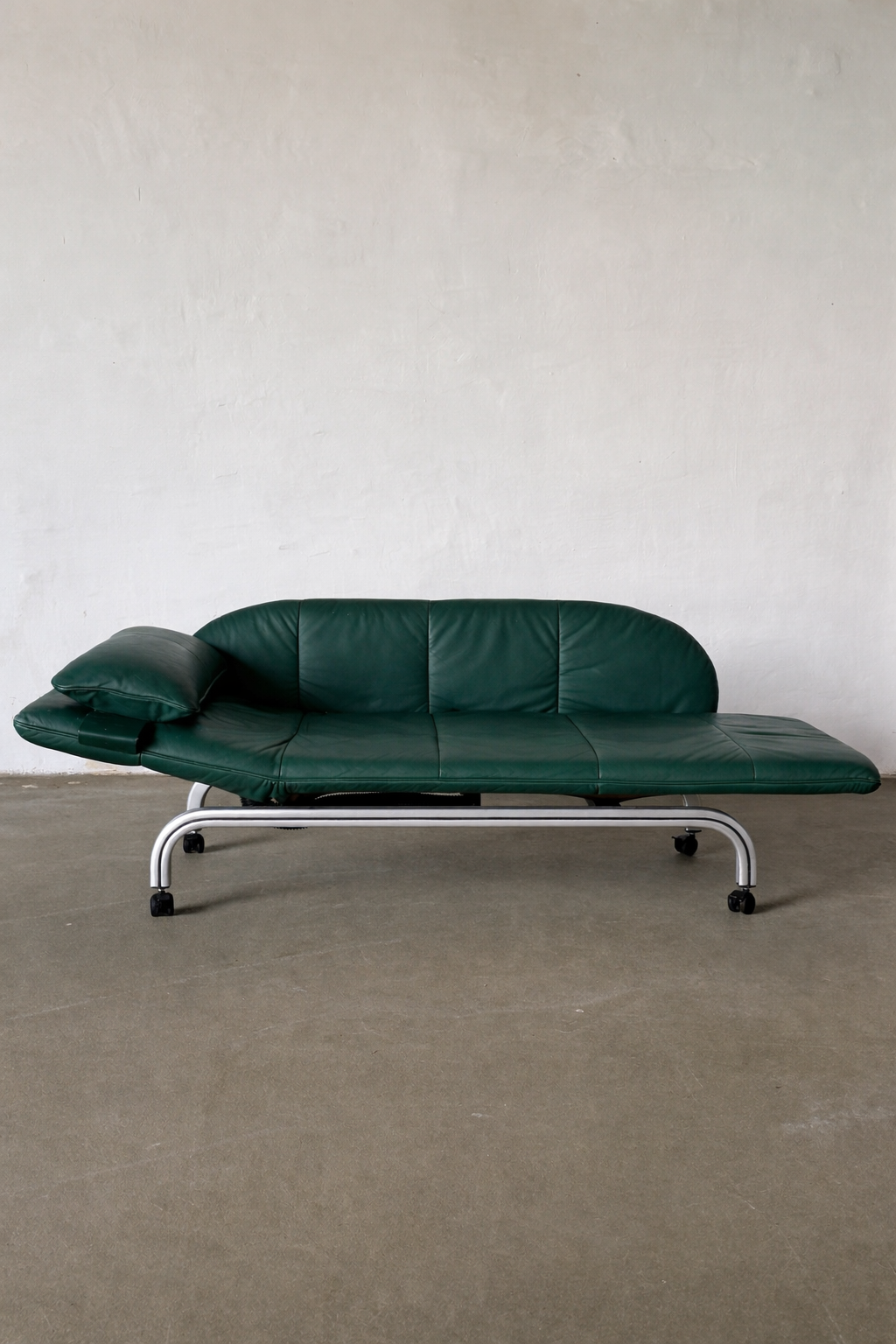 leżanka/daybed BEO proj. Toshiyuki Kita, lata 90