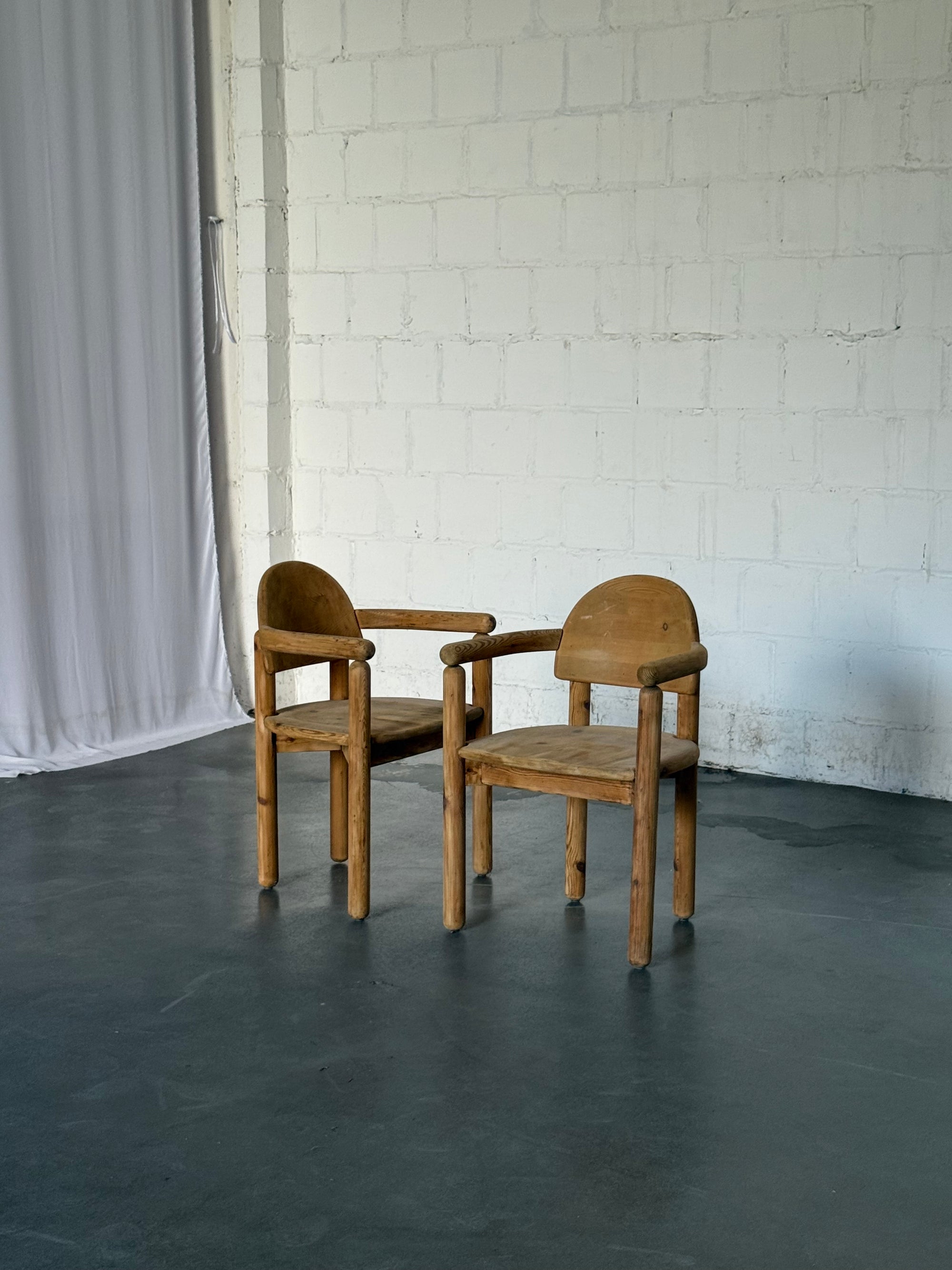 para krzeseł R. Daumiller