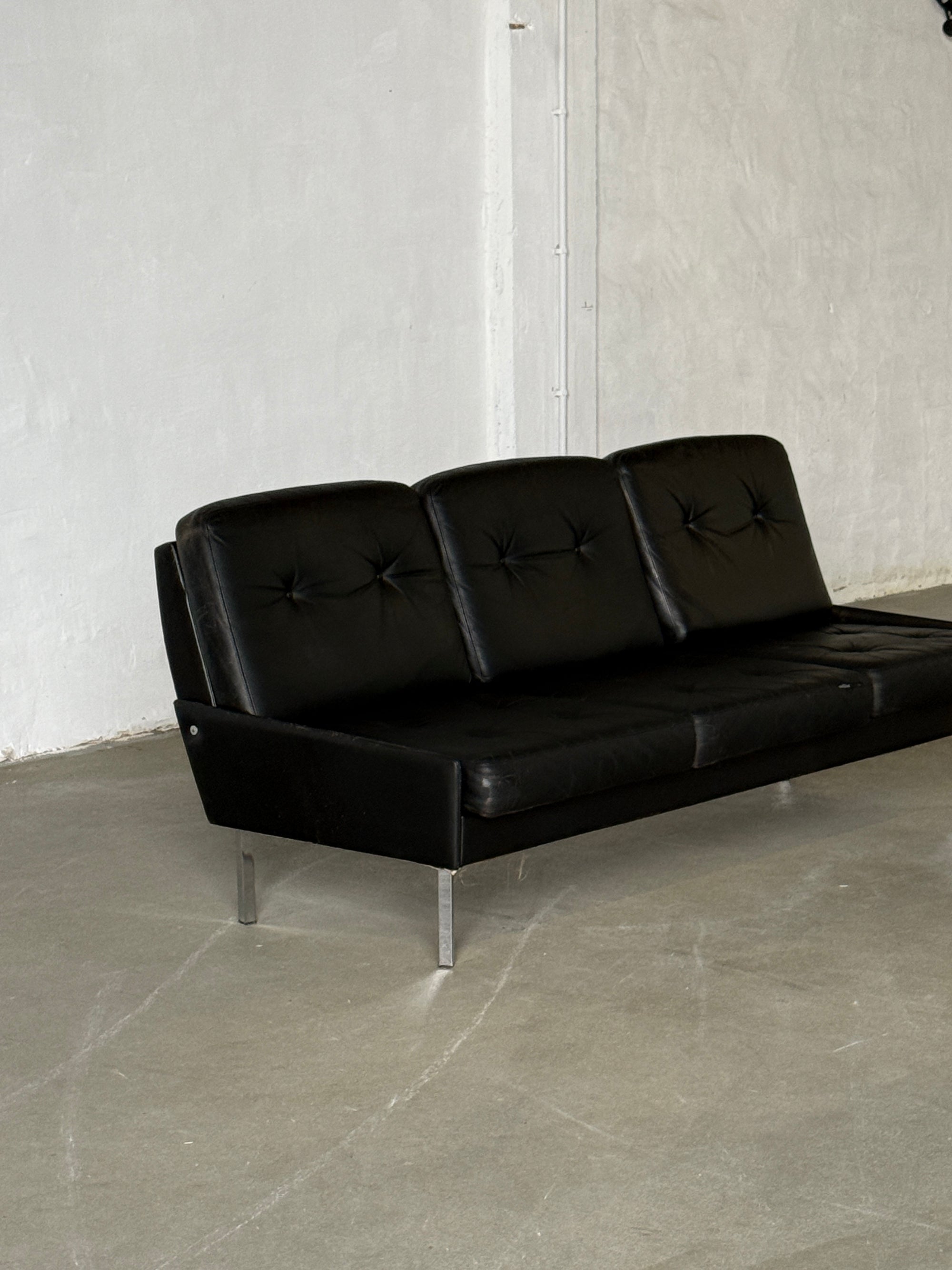 sofa lata 80, w stylu Bauhaus