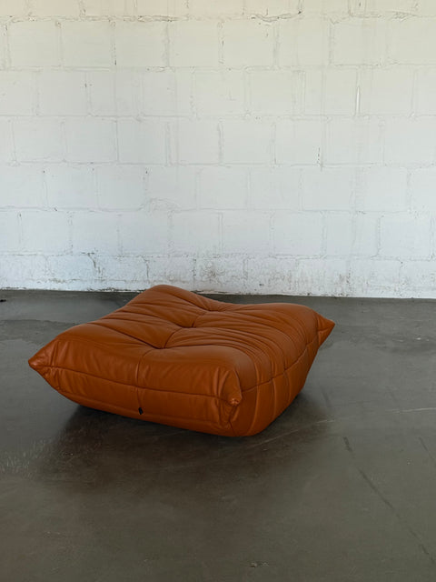 Podnóżek Togo Ligne Roset