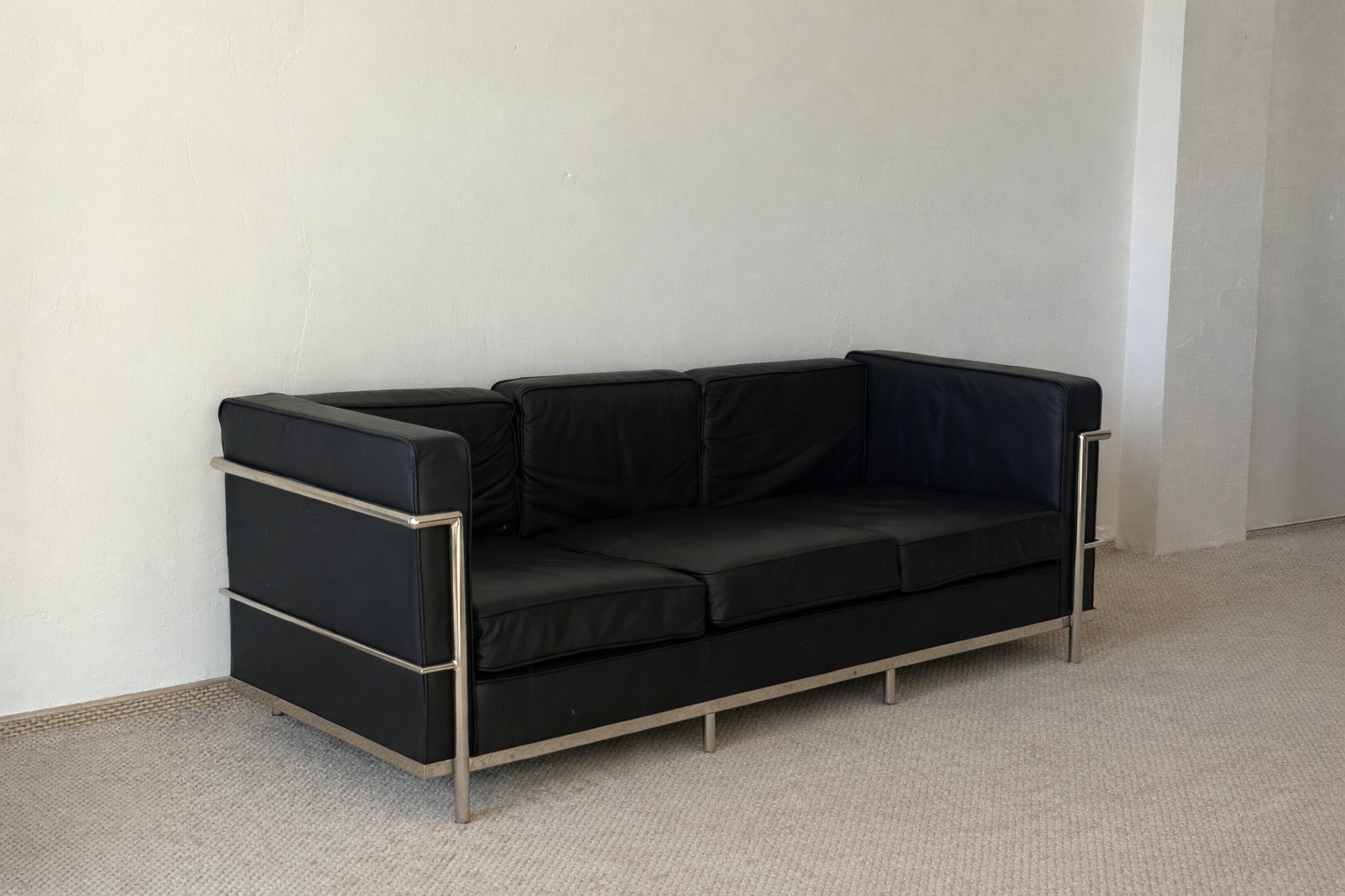 LC2 style sofa, Knoll
