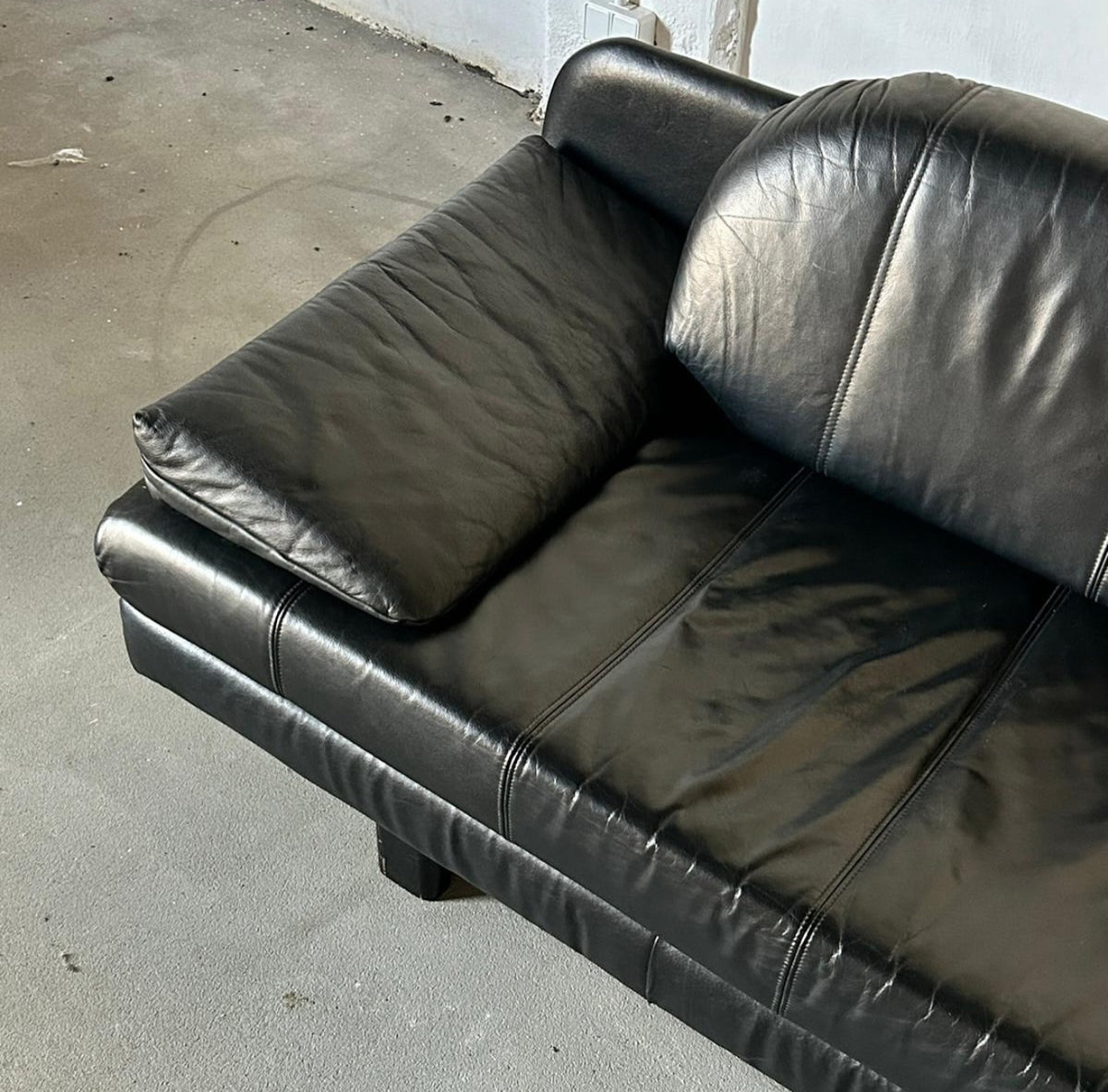 sofa z funkcją spania, lata 80, skóra naturalna