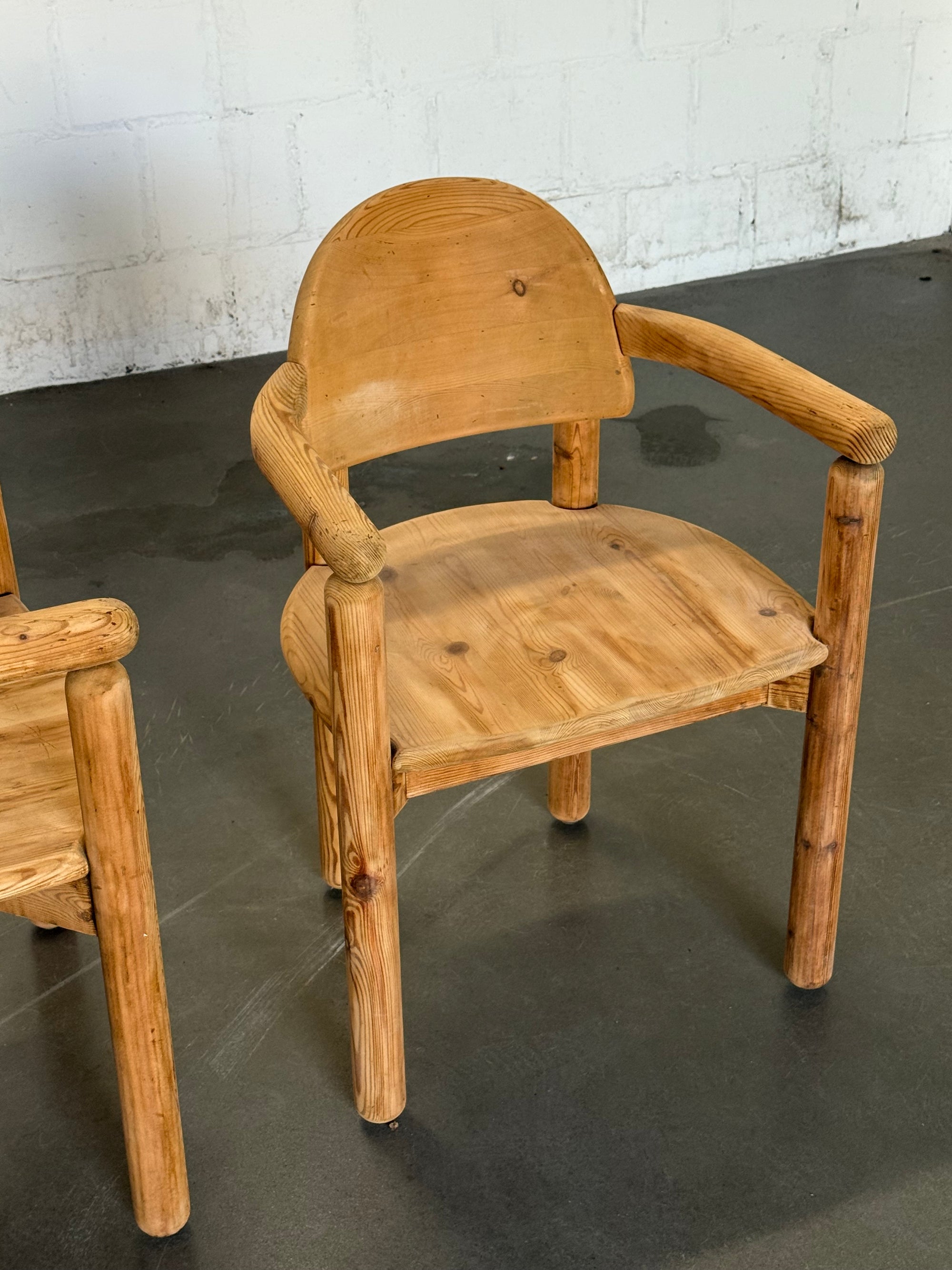 para krzeseł R. Daumiller