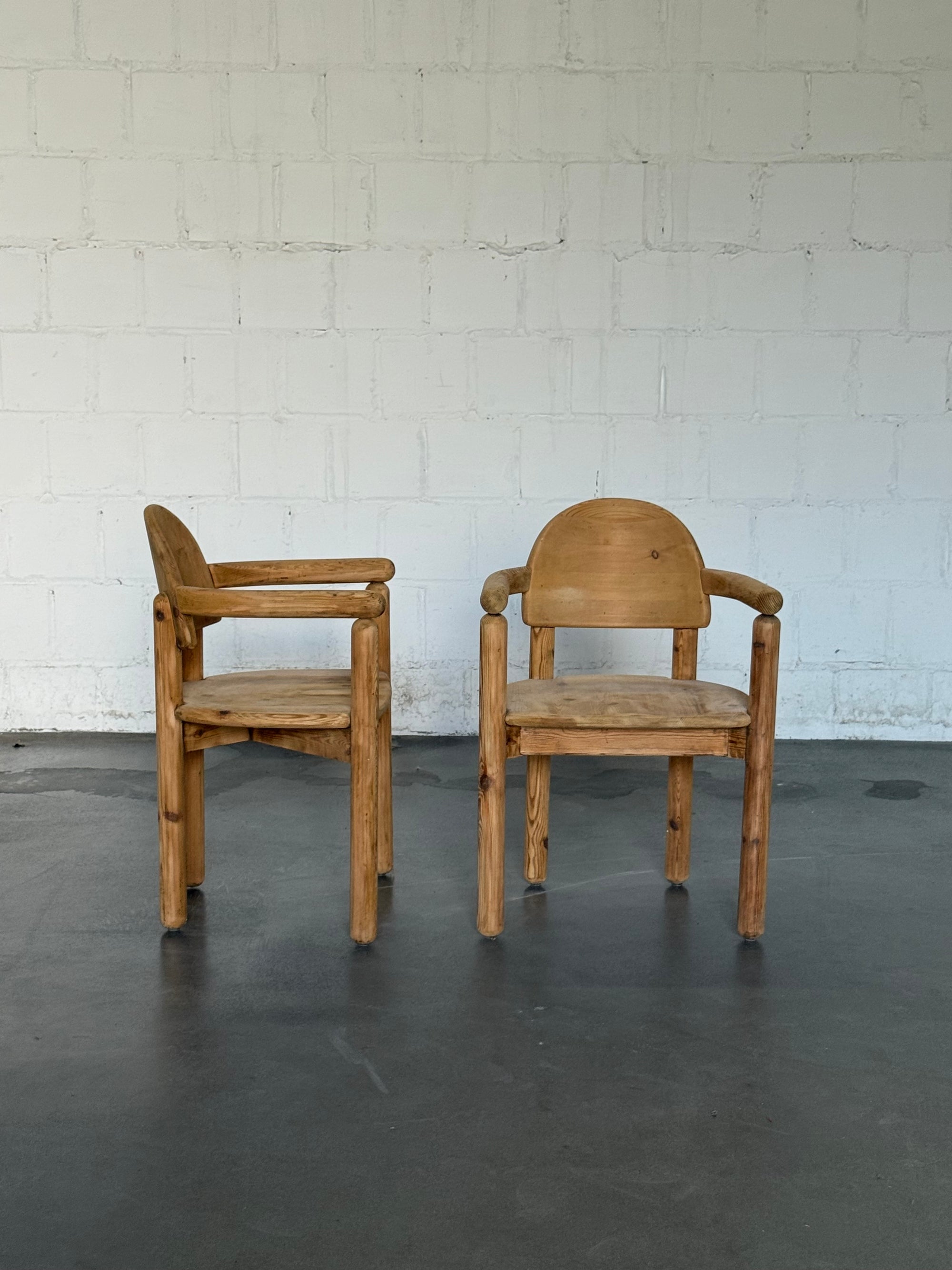 para krzeseł R. Daumiller