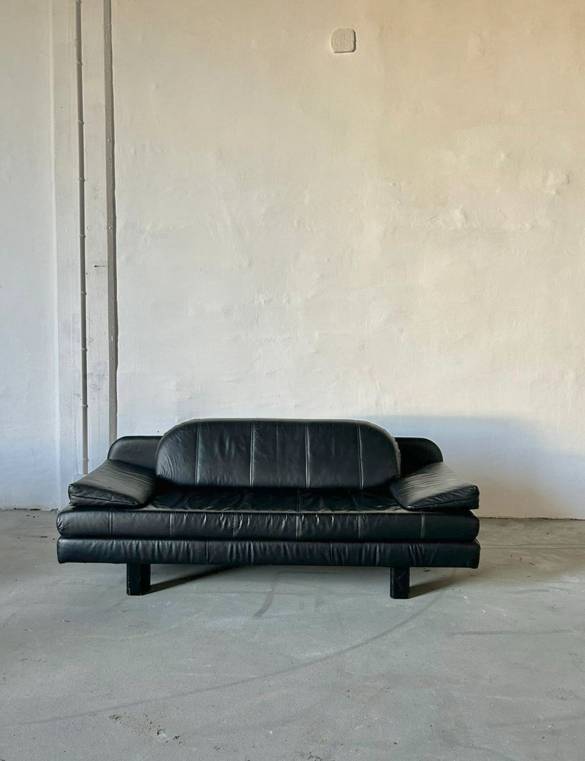 sofa z funkcją spania, lata 80, skóra naturalna