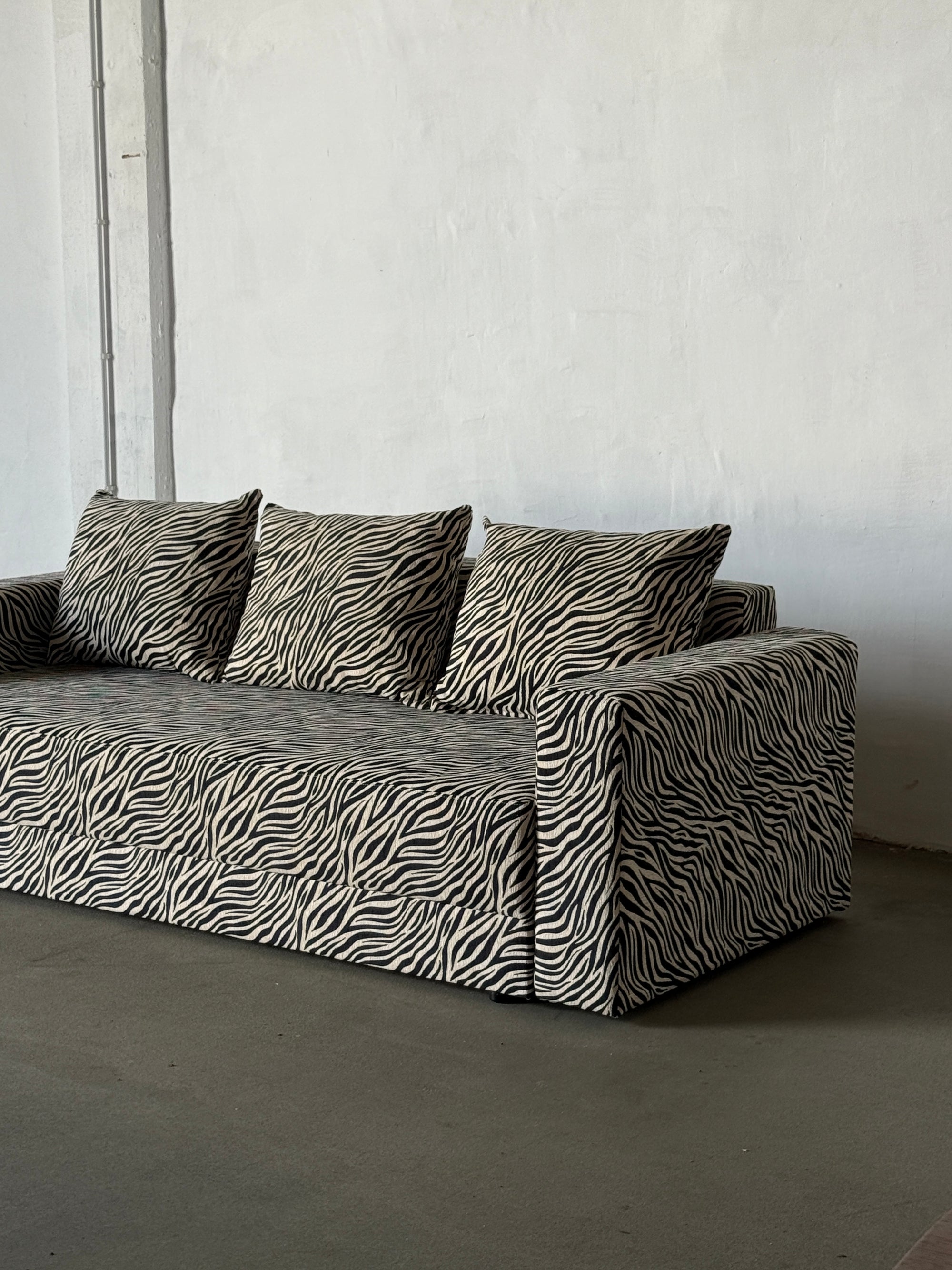 sofa z funkcją spania, zebra, lata 2000