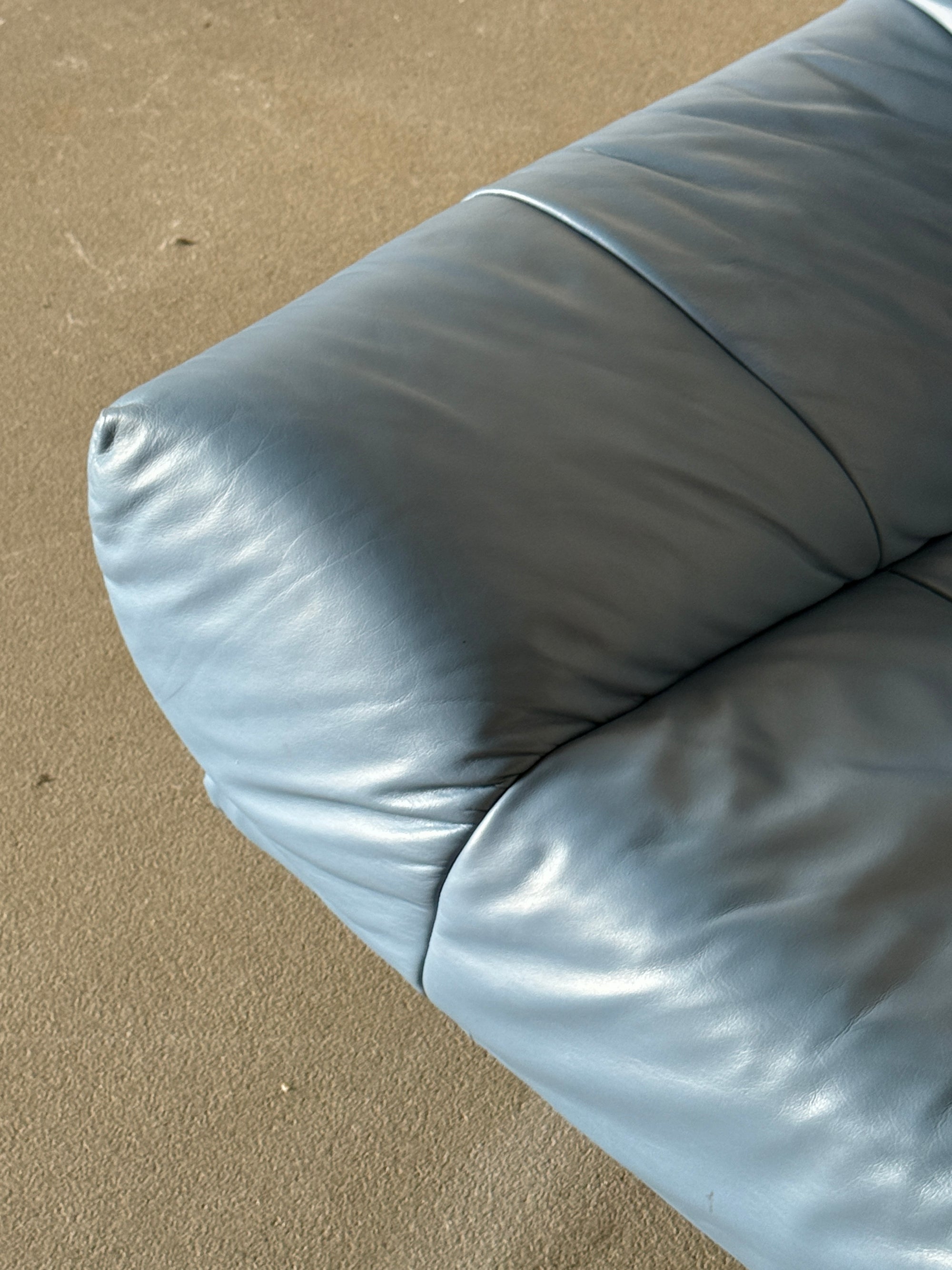 sofa Rolf Benz baby blue, lata 80