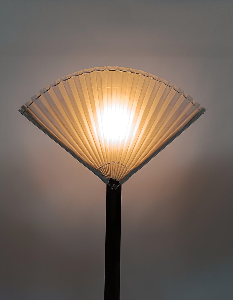 kultowa lampa podłogowa Flos Butterfly proj. Tobia&Scarpa, sygnowana