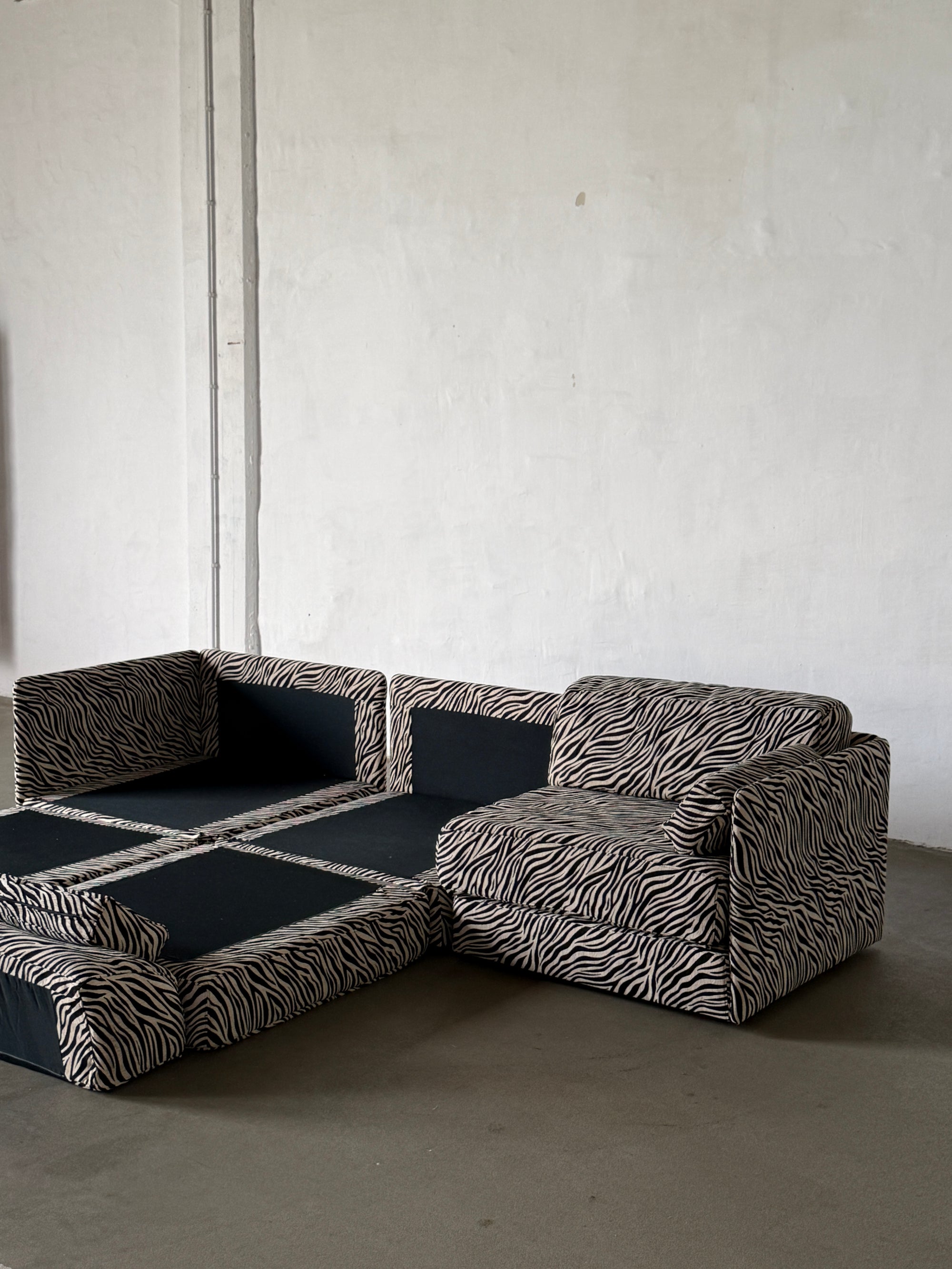 modułowa sofa De Sede DS76, lata 80, po renowacji, zebra, funkcja spania