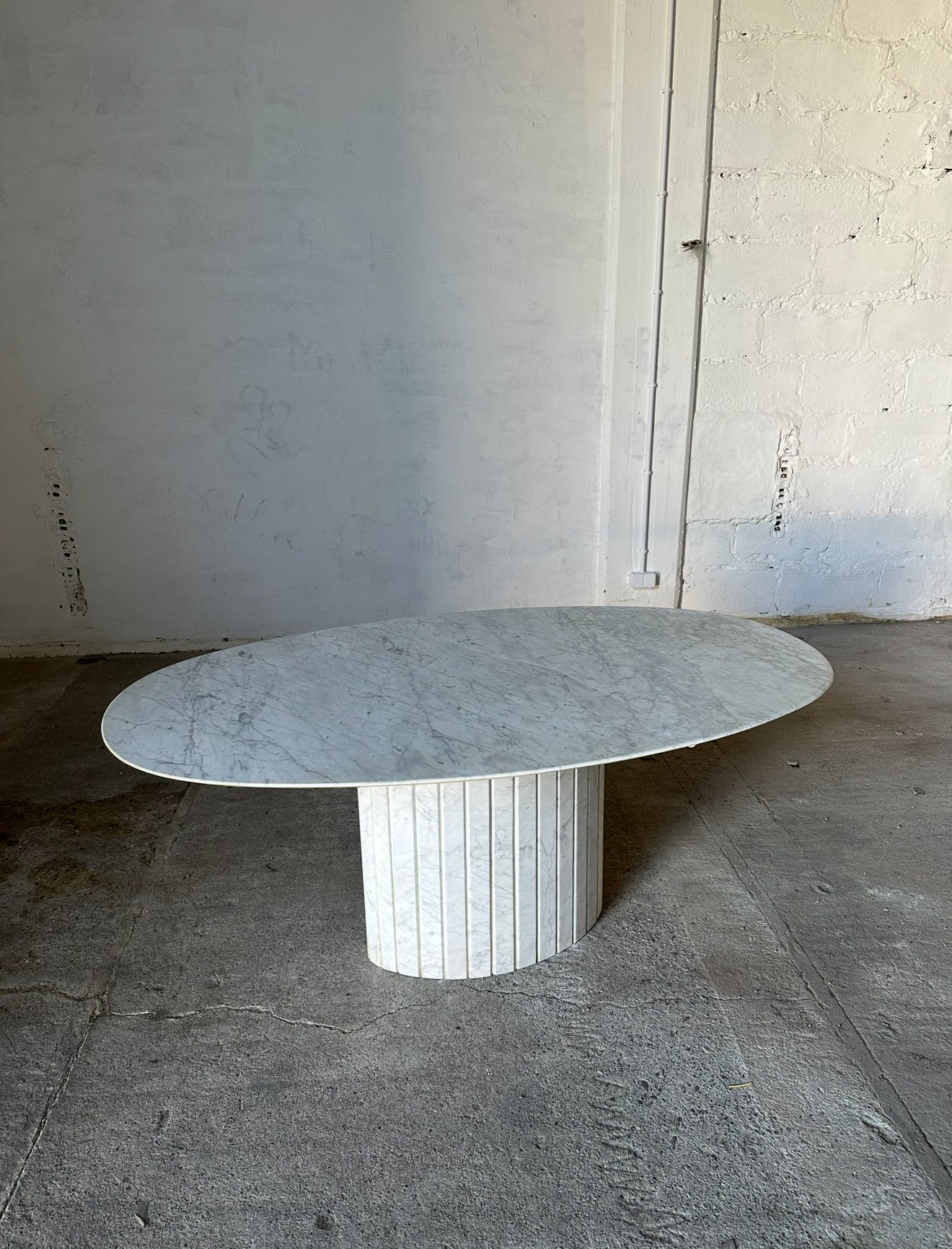 stół jadalniany, marmur Carrara, Włochy lata '80
