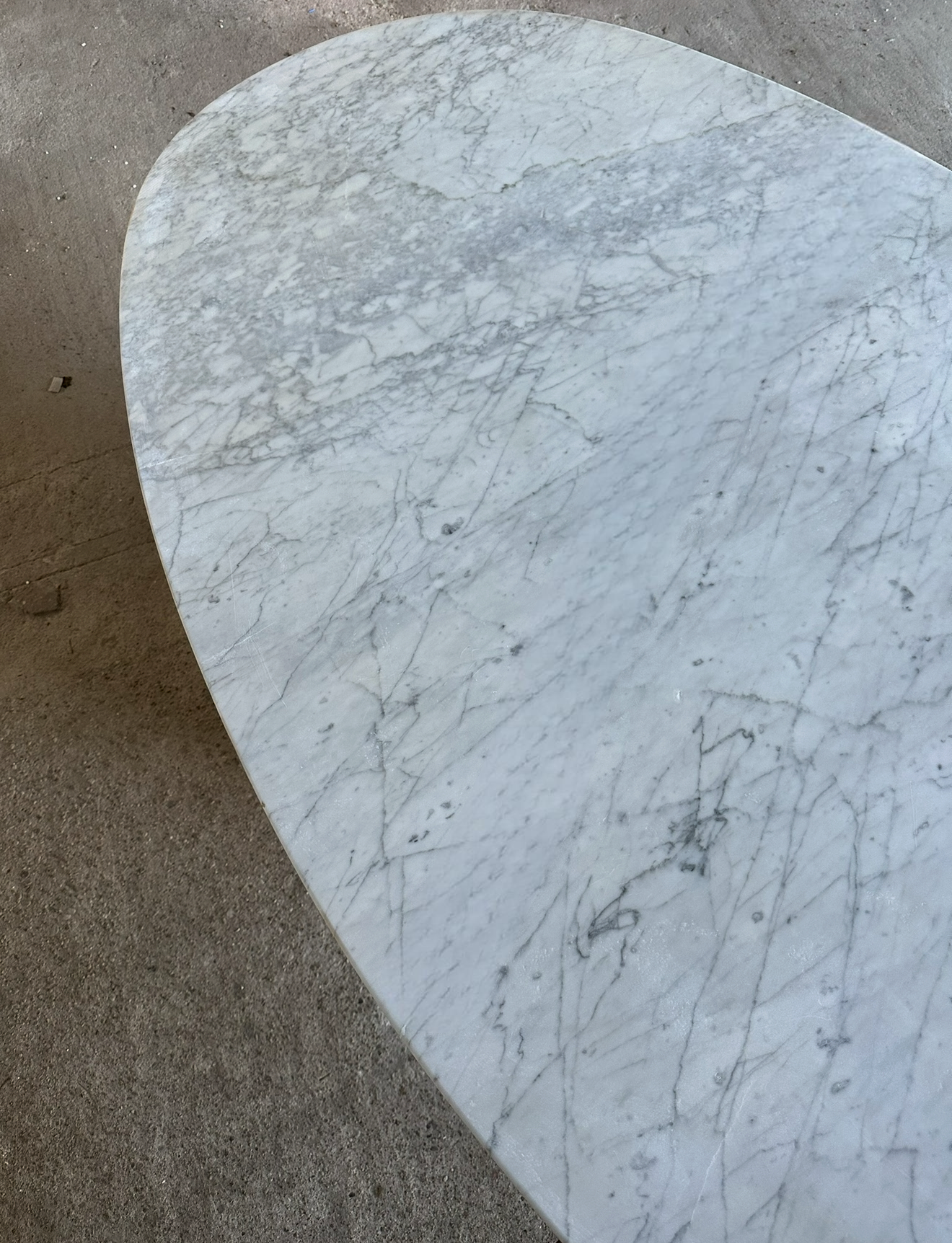 stół jadalniany, marmur Carrara, Włochy lata '80