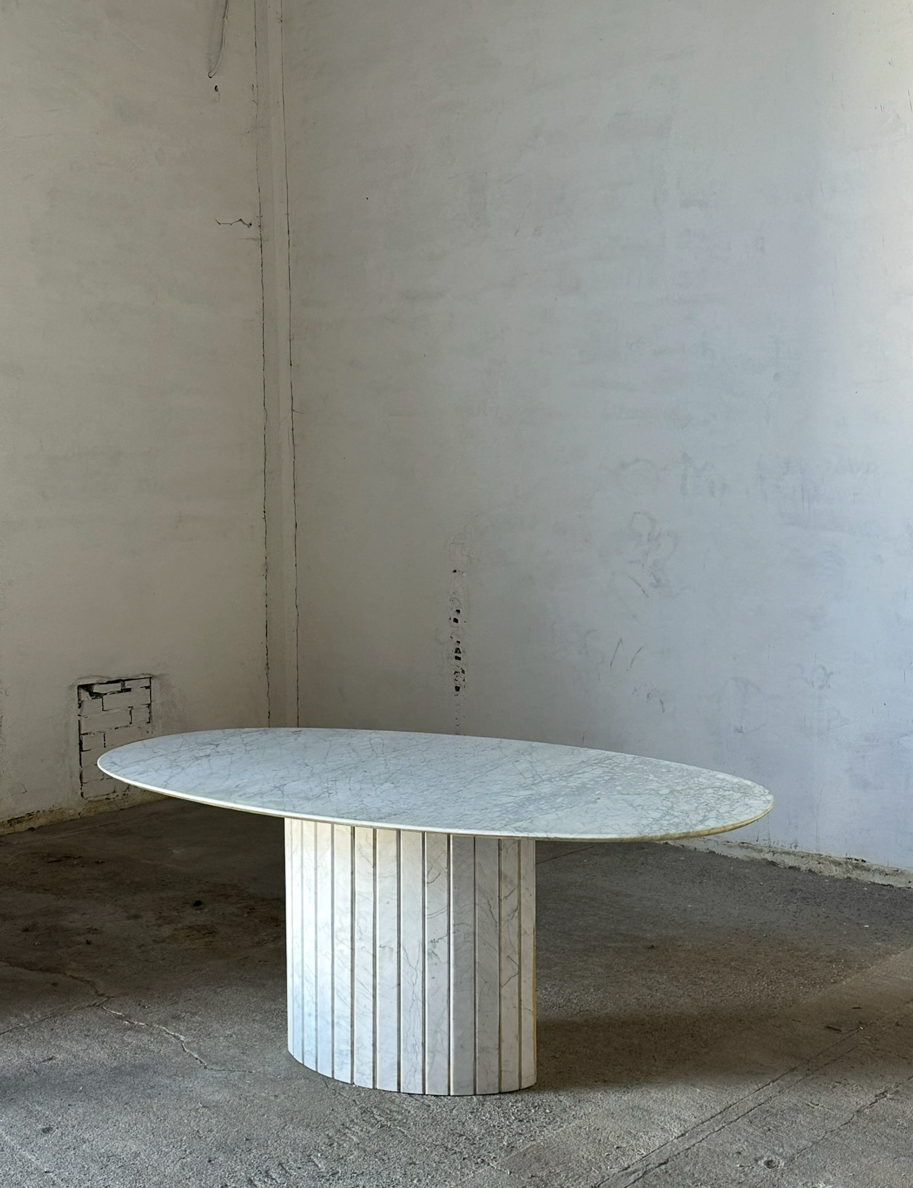 stół jadalniany, marmur Carrara, Włochy lata '80