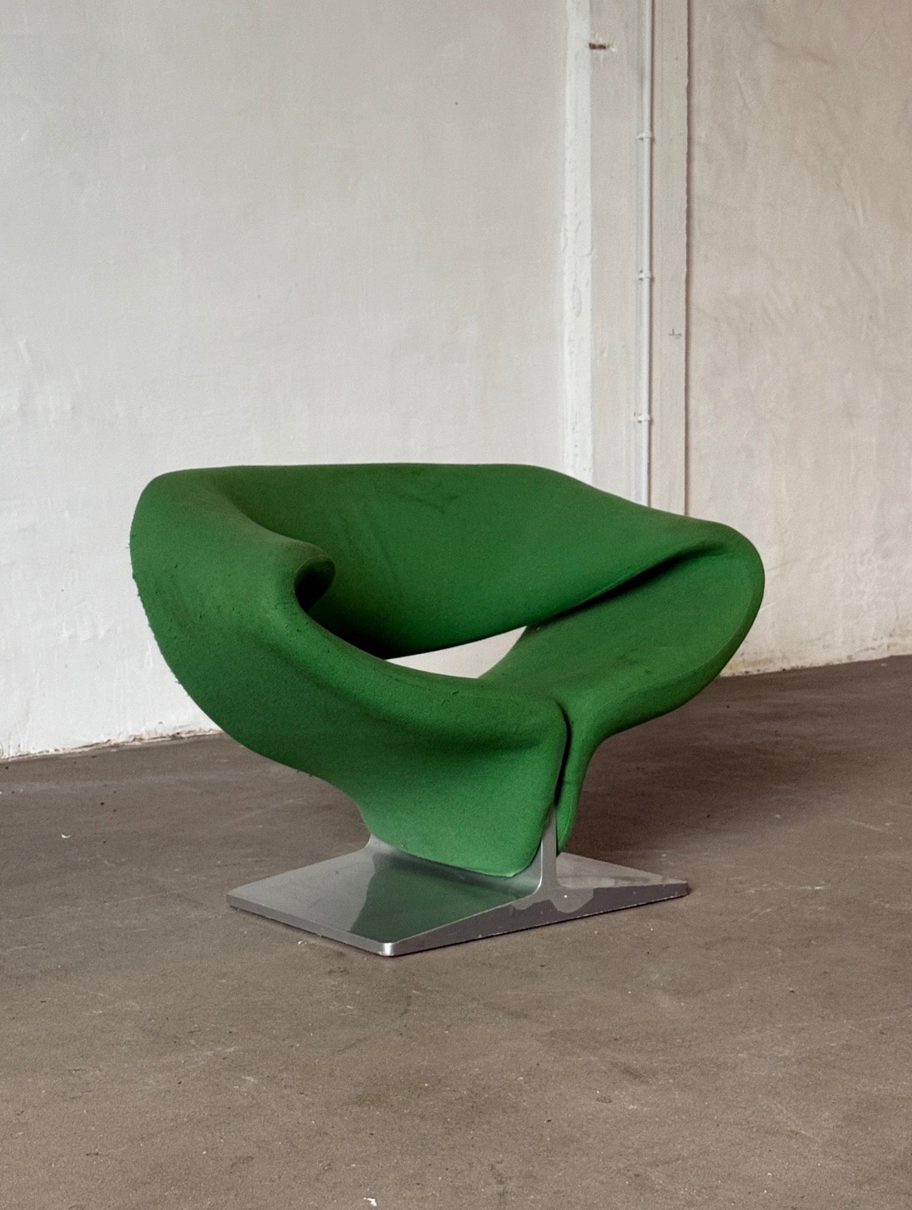 Ribbon chair lata 60/70, proj. Pierre Paulin, Artifort