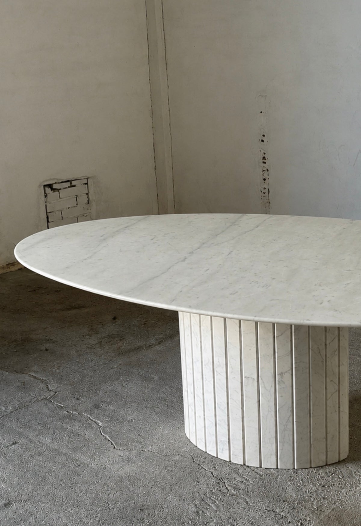 stół jadalniany, marmur Carrara, Francja, lata 70