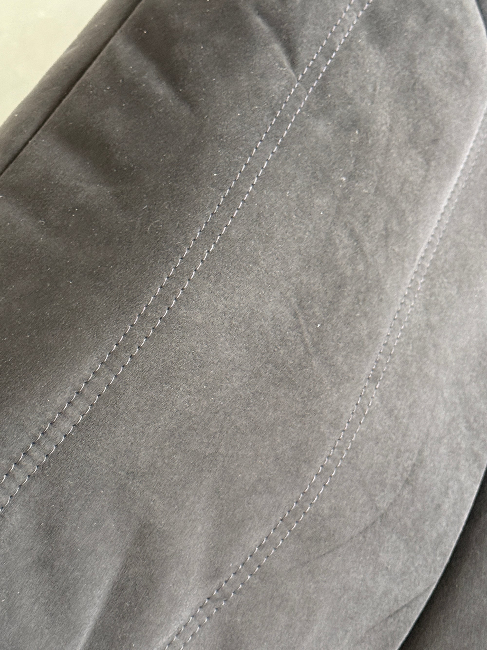 sofa Togo, Ligne Roset, 2 - osobowa, czarna alcantara