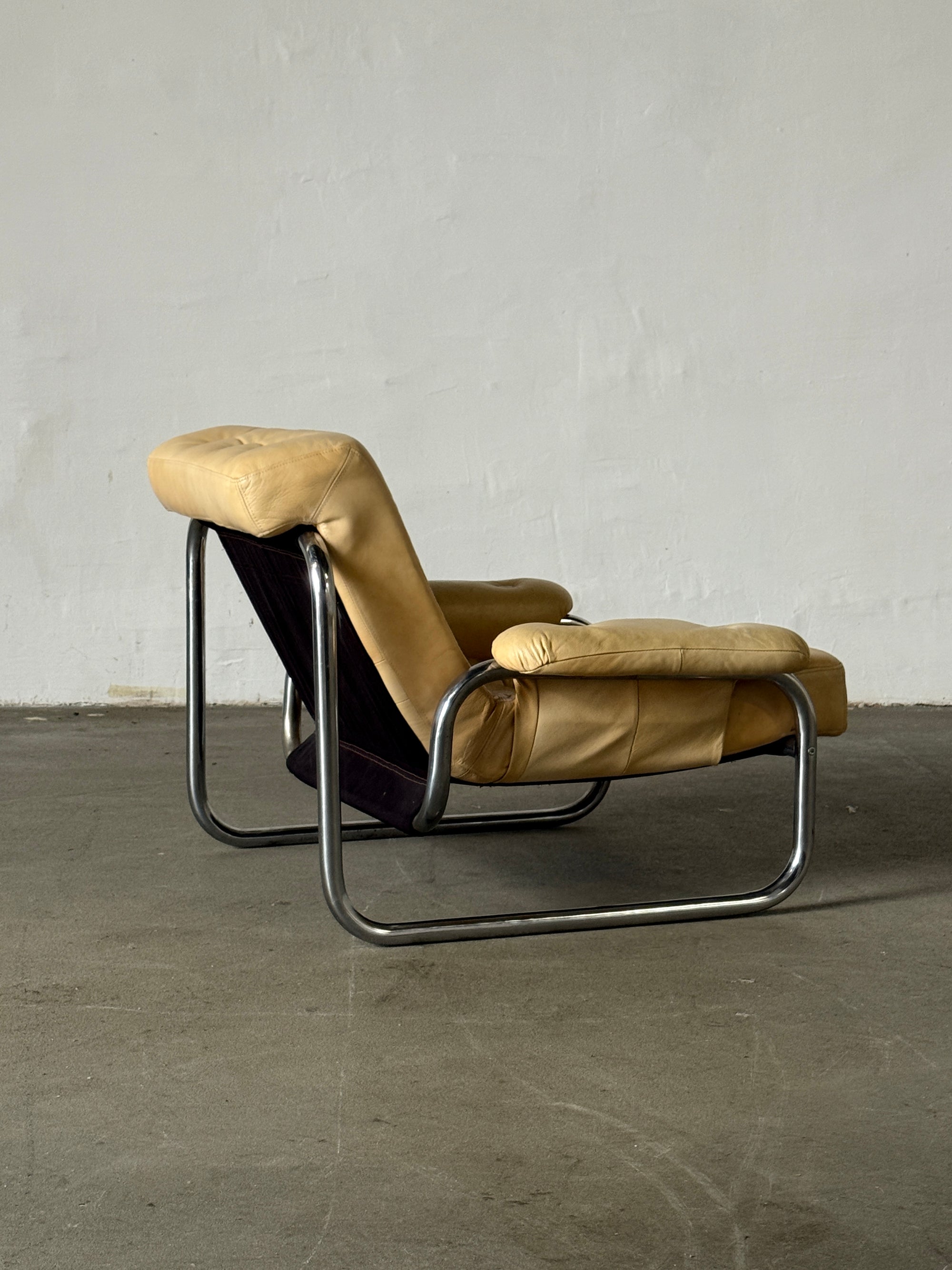 kultowy fotel Borkum z podnóżkiem, Ikea vintage, proj. J.B Haggstrom