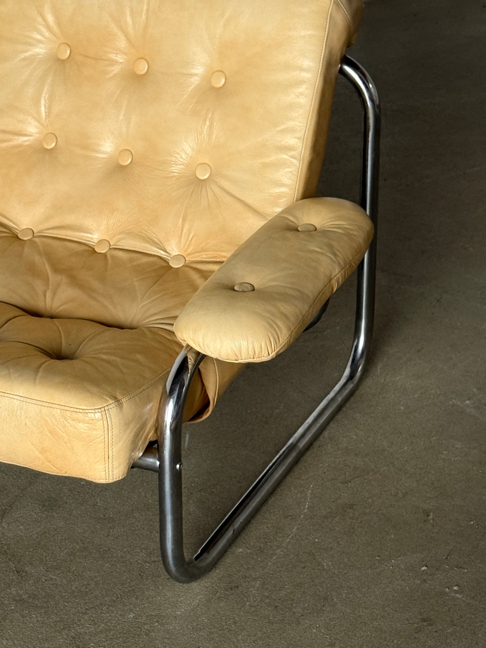 kultowy fotel Borkum z podnóżkiem, Ikea vintage, proj. J.B Haggstrom