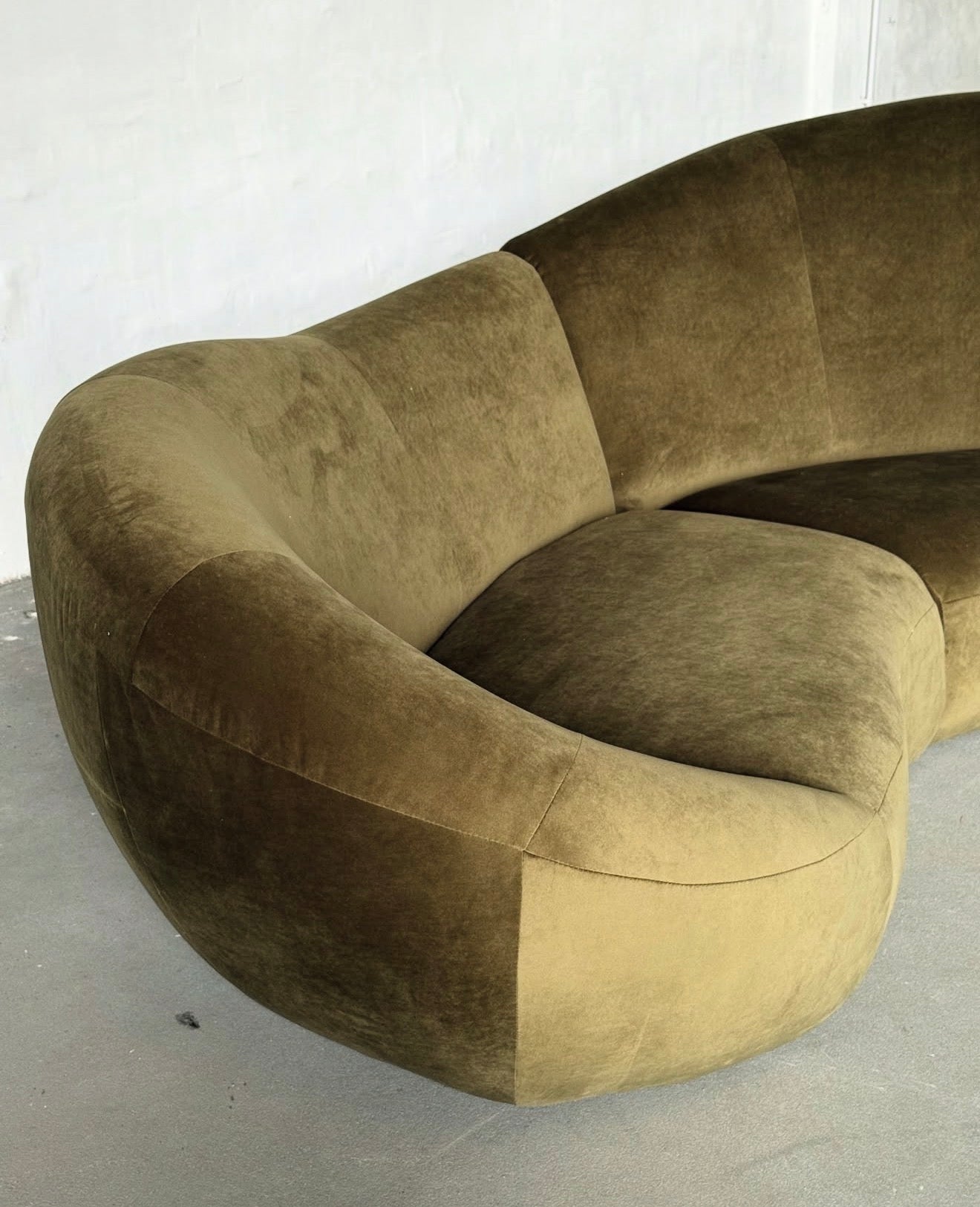 Sofa Bretz Rogal, po renowacji, welur, lata 80/90