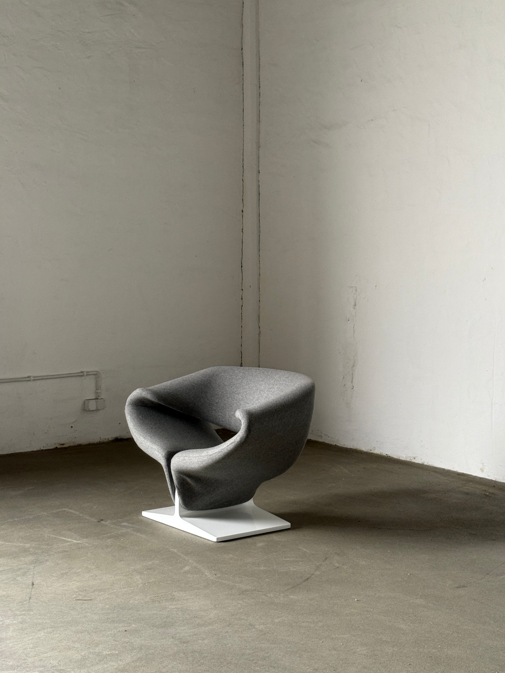 fotel Ribbon, Pierre Paulin, lata 60/70, Artifort, wełna