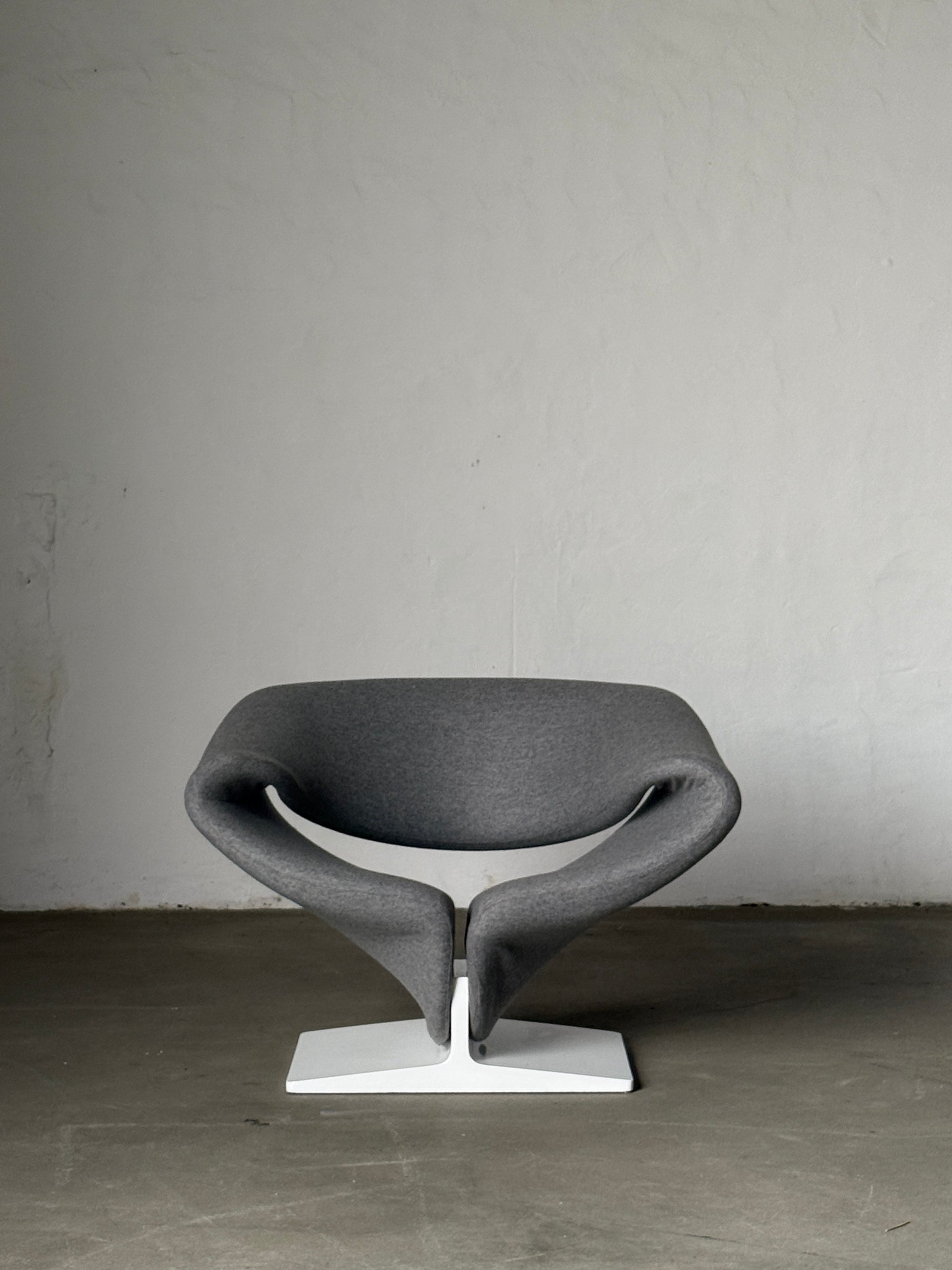 fotel Ribbon, Pierre Paulin, lata 60/70, Artifort, wełna