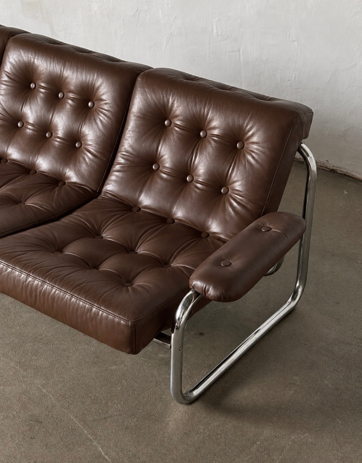 kultowa sofa Ikea Borkum 2 osobowa, lata 70, skóra naturalna w kolorze czekoladowym