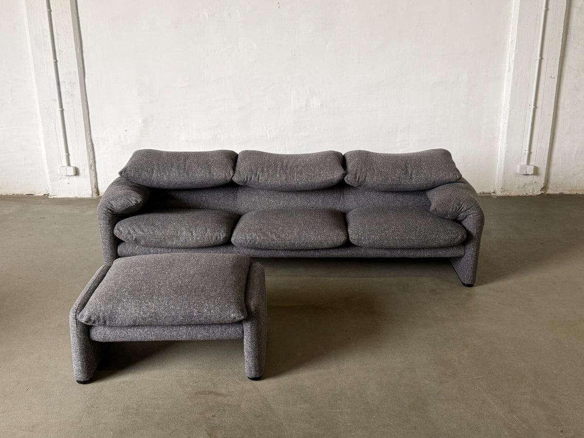 sofa Cassina Maralunga 3 osobowa z podnóżkiem, tapicerka z jedwabnej tkaniny