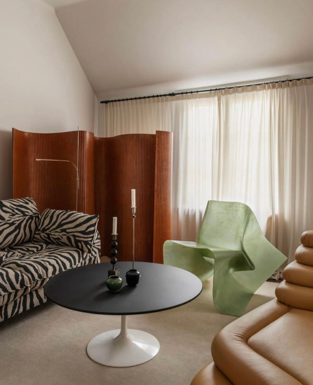 sofa w stylu B&B Italia Bambole, zebra, po renowacji