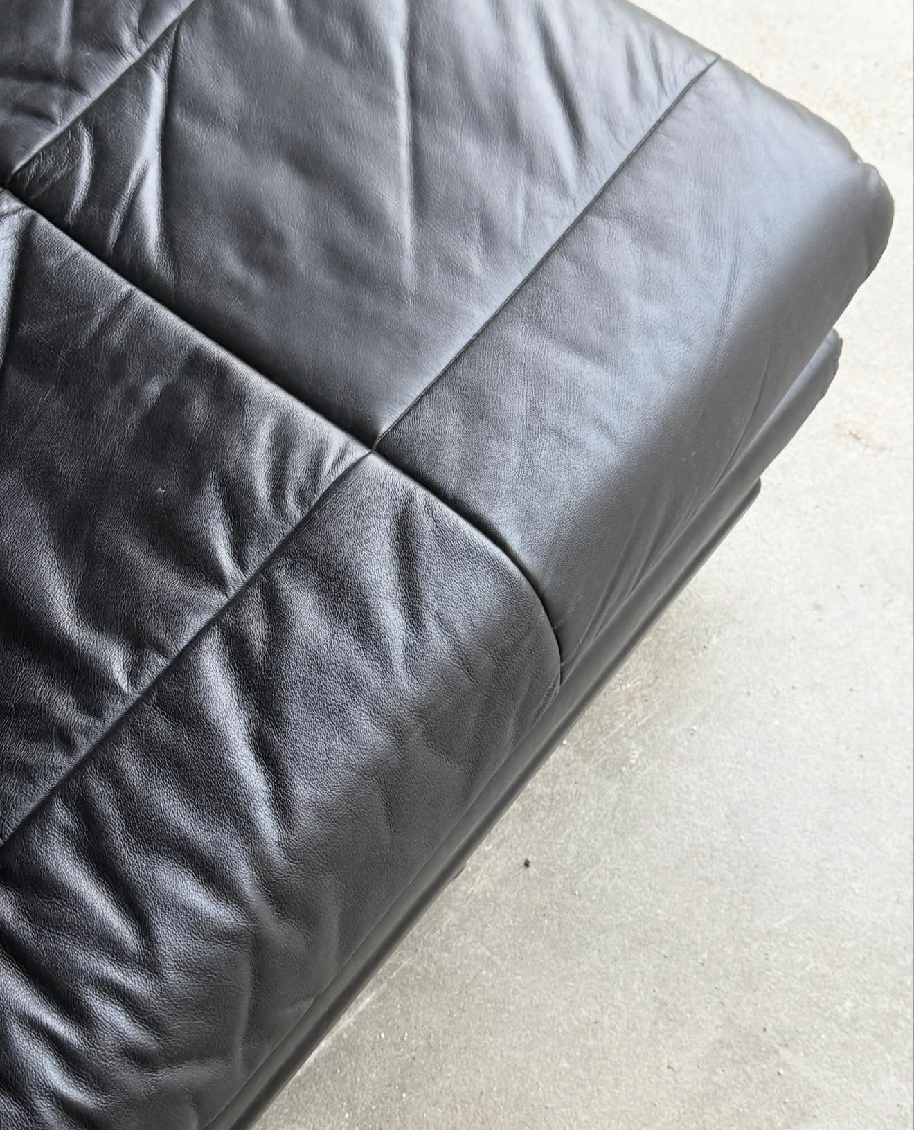 sofa z funkcją spania, lata 80, skóra naturalna